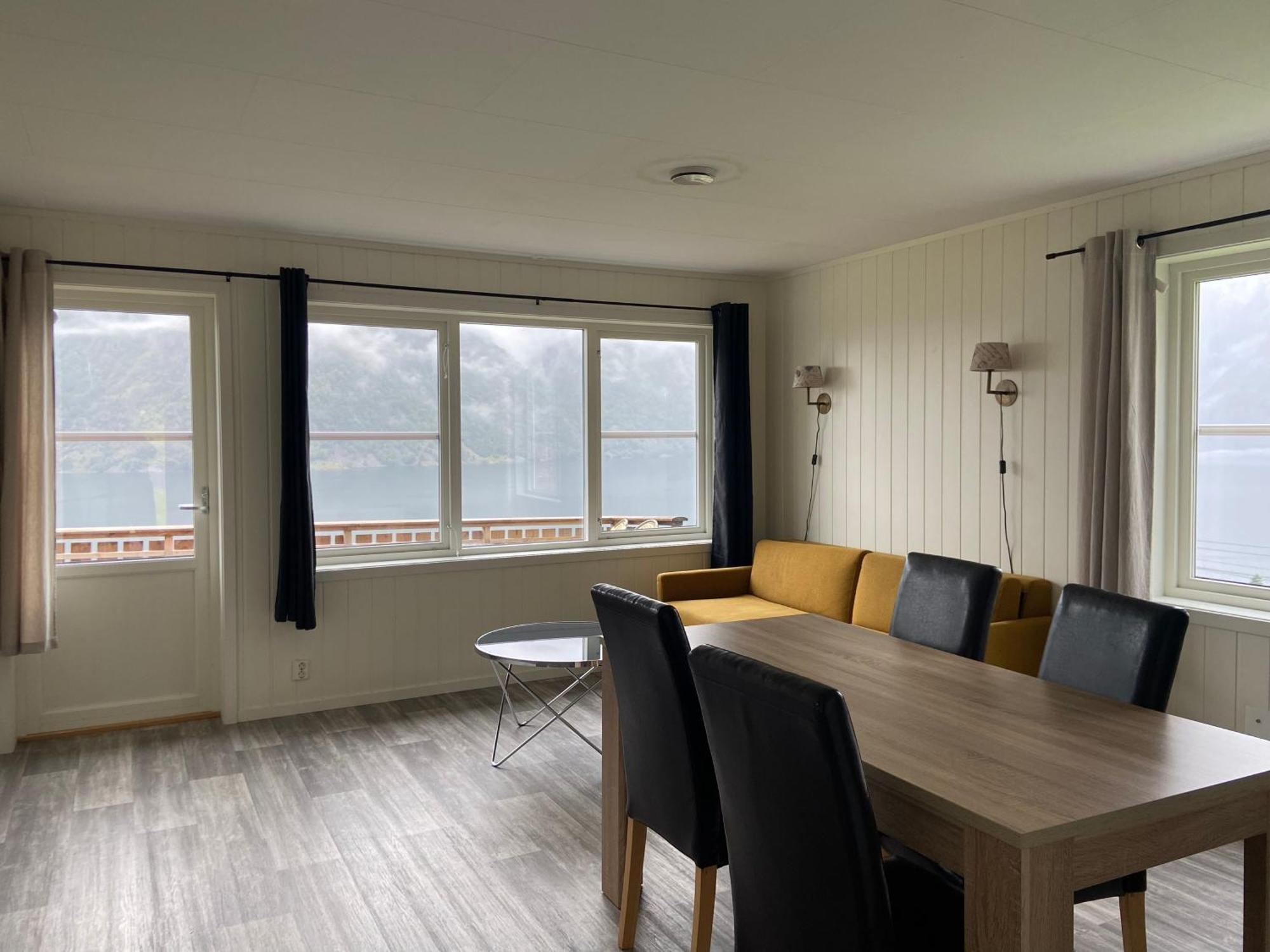 Winjum Apartments Aurland Stegastein ภายนอก รูปภาพ