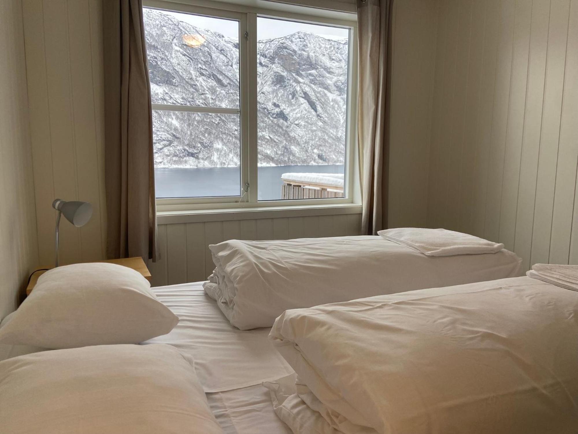 Winjum Apartments Aurland Stegastein ภายนอก รูปภาพ